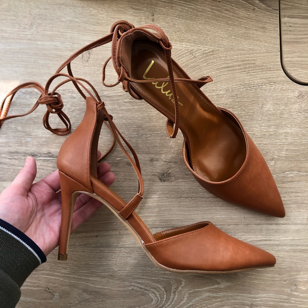 NWOT Lulu’s Brown Strappy Heels